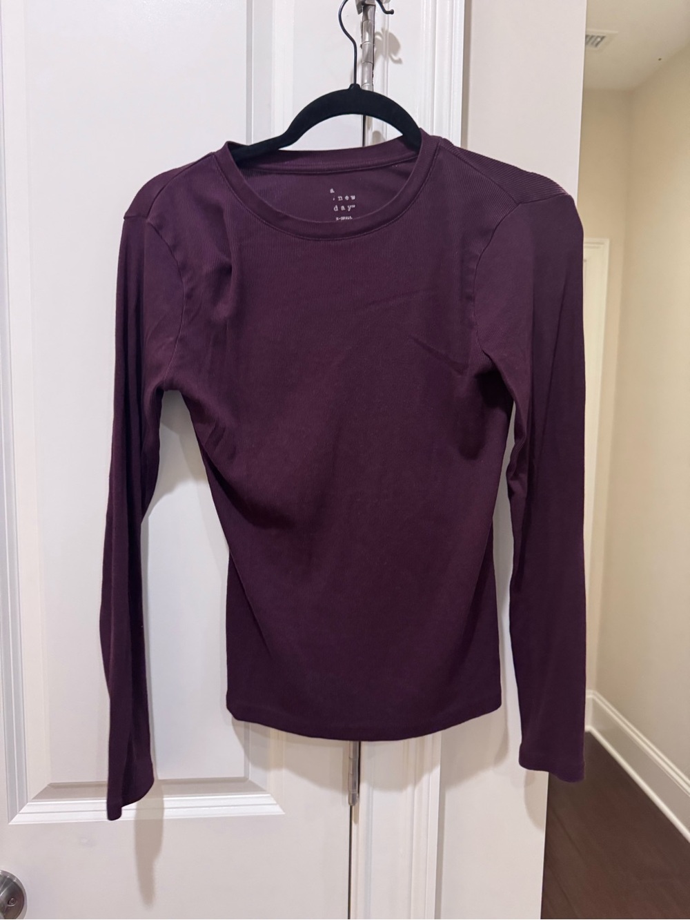 a new day Long Sleeve Crewneck Top in Plum